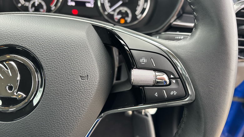 Skoda Fabia 1.0 MPI 80 SE Comfort 5dr Petrol Hatchback